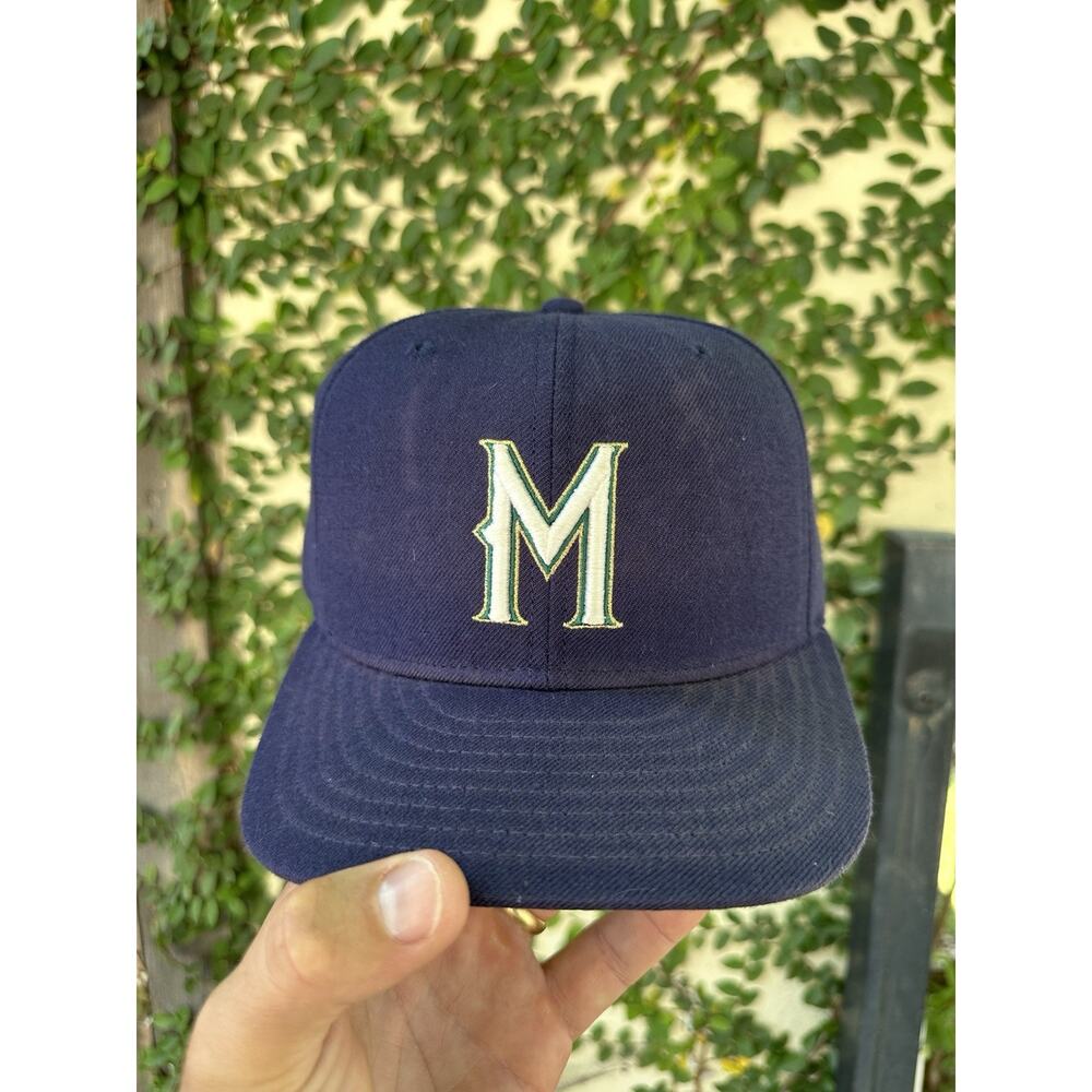 Vintage New Era Pro Model Diamond Collection Milwaukee Brewers Fitted Hat 7 3/8